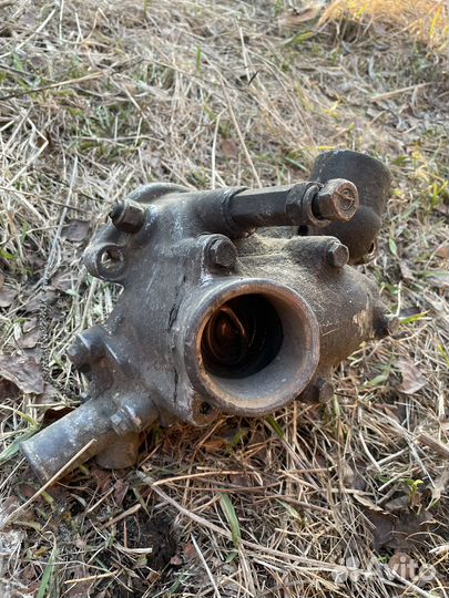 Корпуст термостата камаз