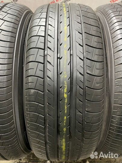 Yokohama dB Decibel E70 215/55 R17 94V