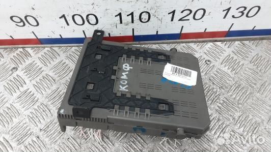 Блок комфорта citroen C5 1 (8LV19M302)