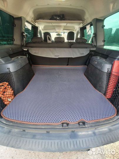 Коврик в багажник hyundai solaris и др