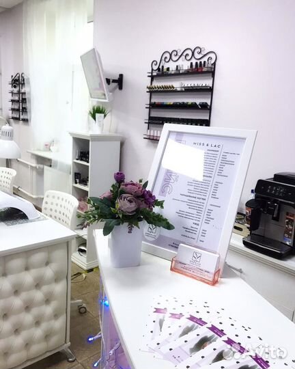 Маникюр педикюр стрижки окрашивание ресницы брови