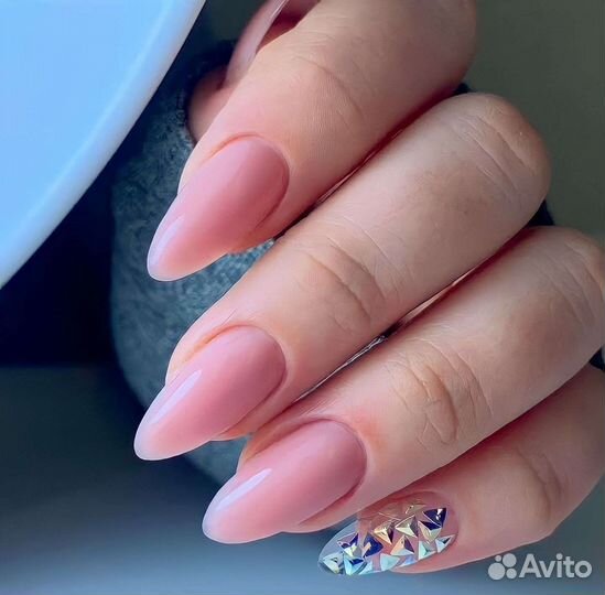 Маникюр,педикюр,наращивание ногтей