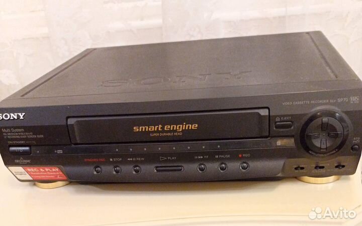 Продаю кассетный видеомагнитофон sony