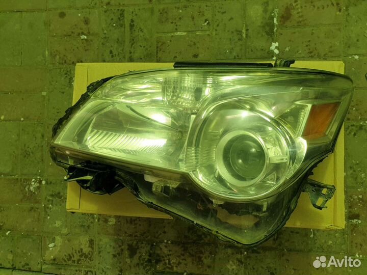 Фара левая Lexus GX460 2009-2014