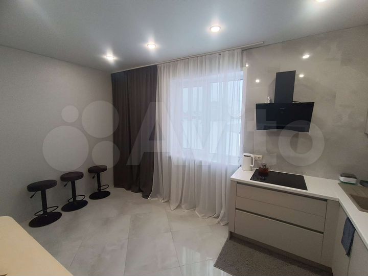 Дом 228,5 м² на участке 8,5 сот.