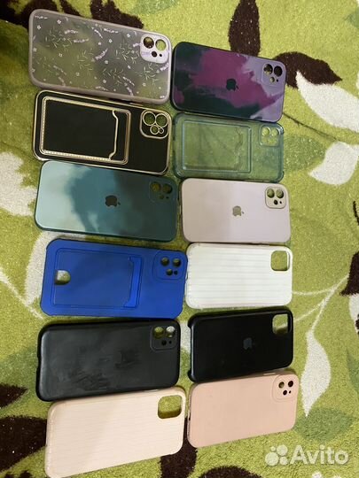 Чехлы на айфон 11