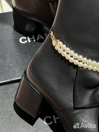 Сапоги Chanel