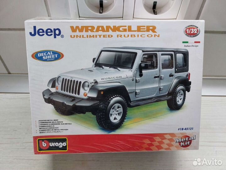 Сборная модель Jeep Wrangler 1:32