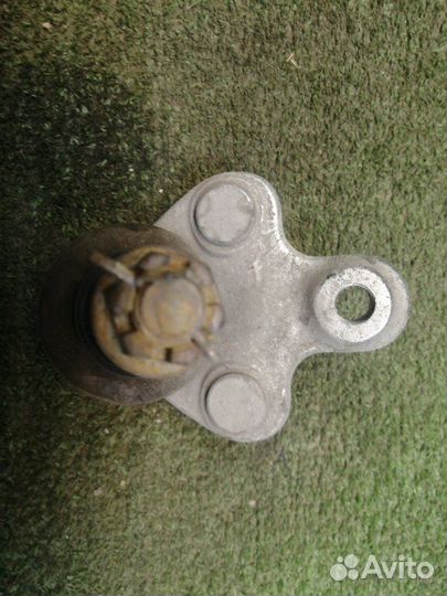 Шаровая опора передняя Toyota Corolla ZRE210 1ZR