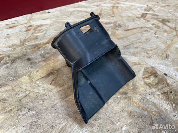 Патрубок воздушного фильтра Renault Logan