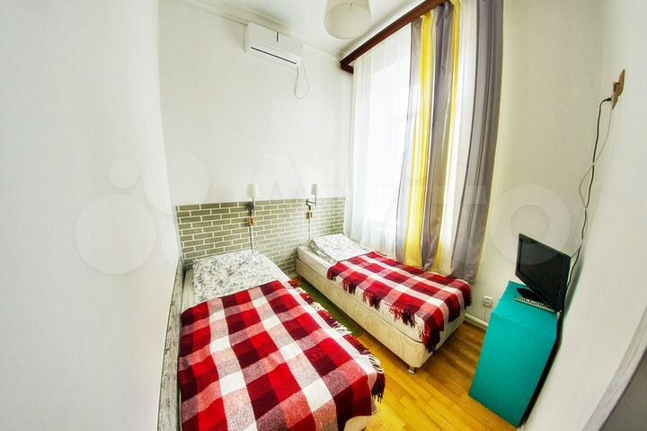 Комната 10 м², 2/2 эт.