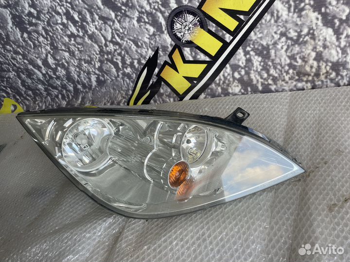 Фара правая Mitsubishi Colt Z3 Кольт 2007