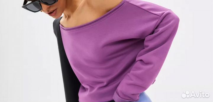 Кофта свитшот оверсайз с открытыми плечами