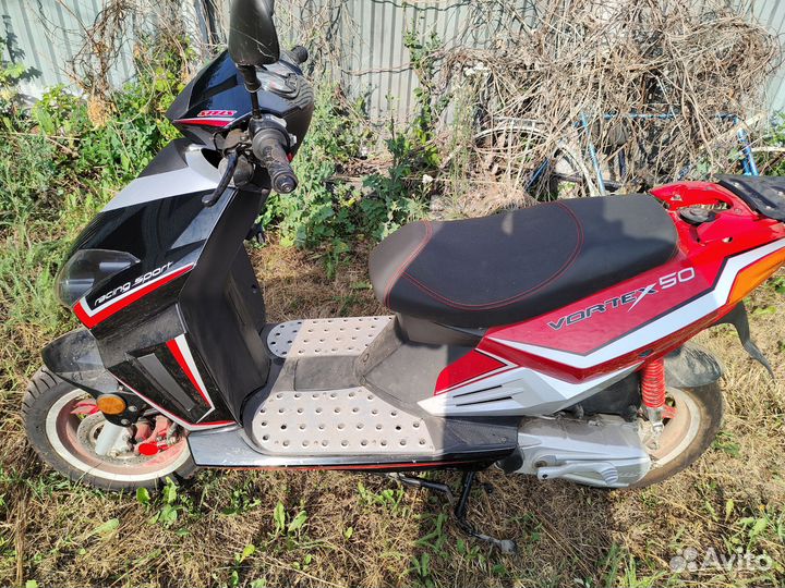 Скутер Stels Vortex 50