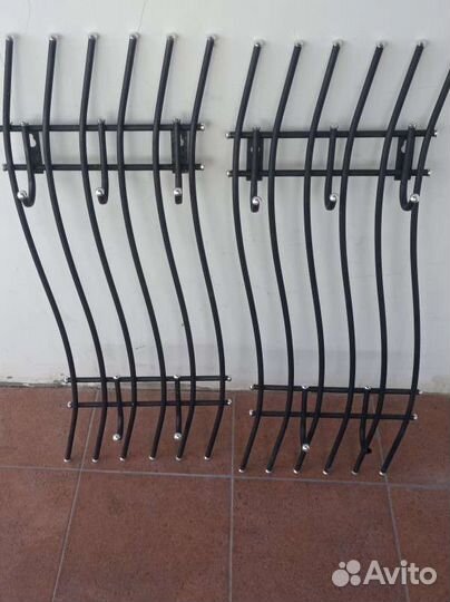 Вешалка настенная бу