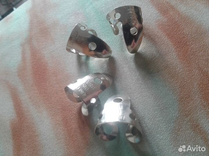 Медиатор dunlop. 0225, 018, 015