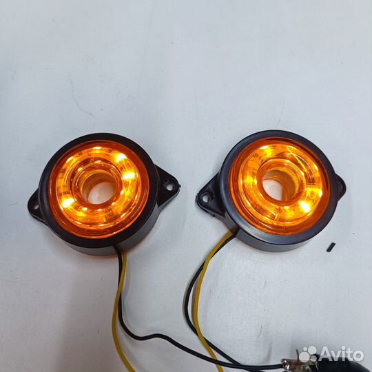 Фонарь боковой LED габаритный желтый