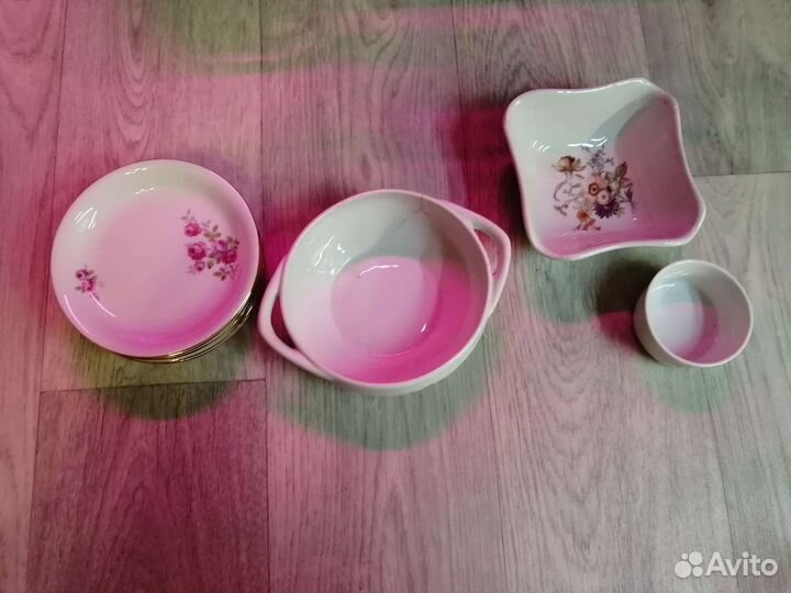 Старинная миниатюрная посуда