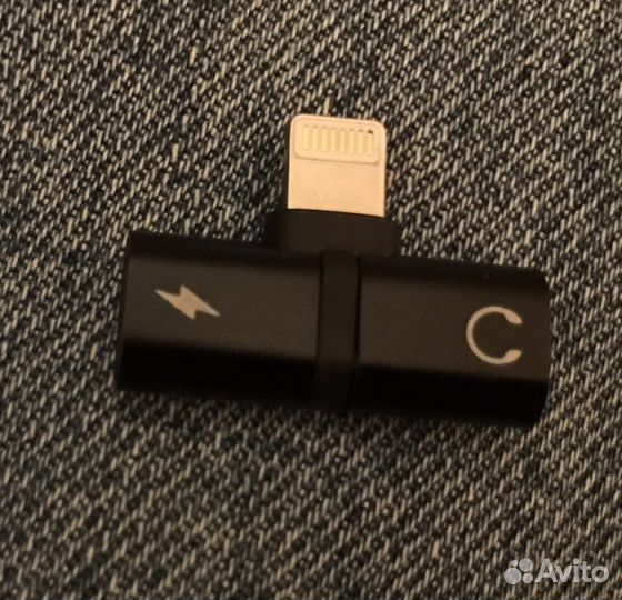 Адаптер для наушников Apple
