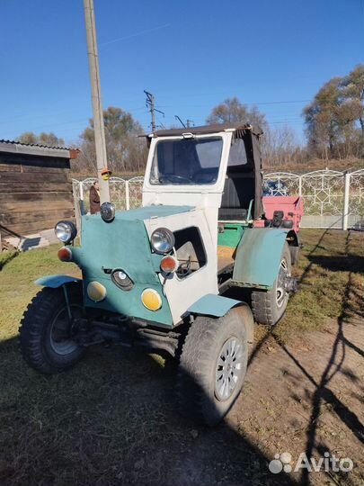 Трактор, 2000