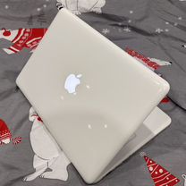 MacBook 13%22 2010
