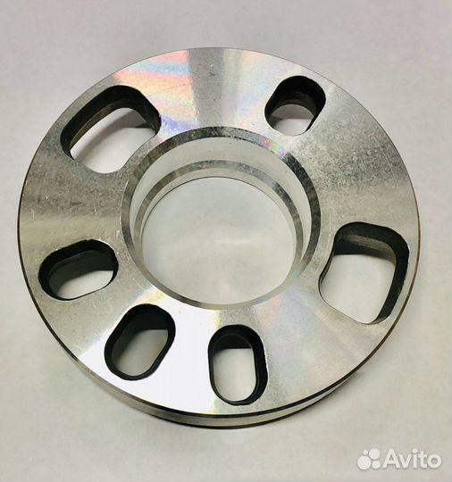 Колесные проставки 20мм цо 63.4