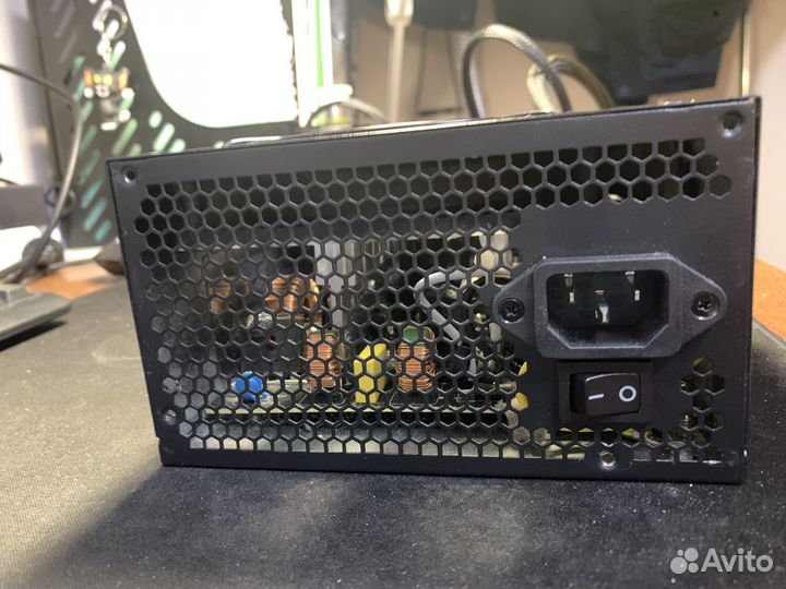 Thermaltake TR2 S 500w блок питания