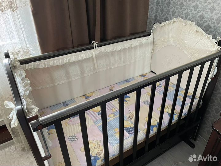 Кровать маятник детская