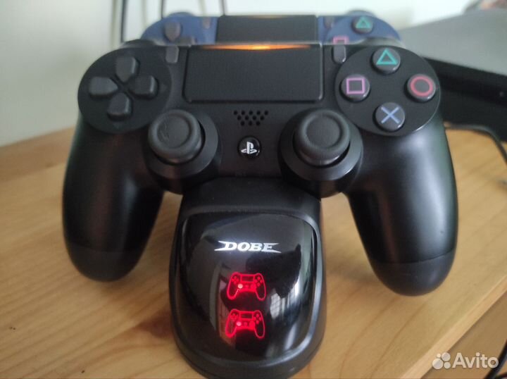 Зарядная станция для геймпадов ps4