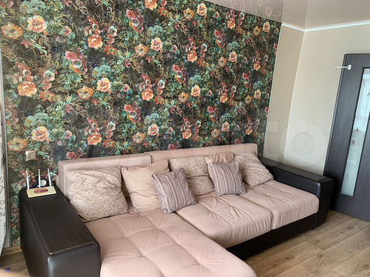 2-к. квартира, 48 м², 4/9 эт.