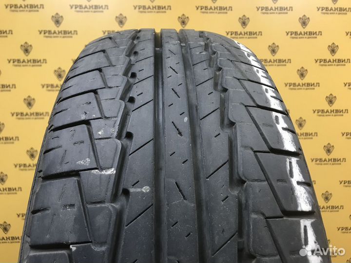 Kumho Road Venture ST KL11 235/65 R17 104H