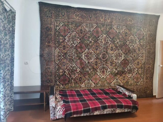 2-к. квартира, 48 м², 3/3 эт.