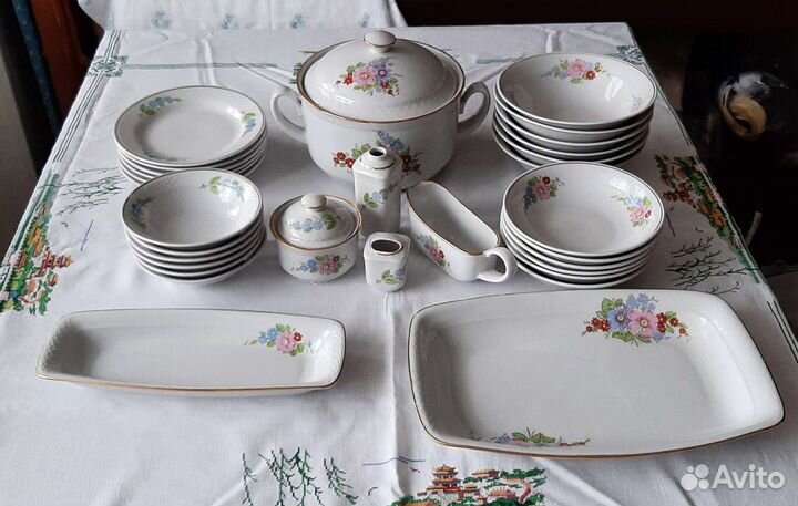 Столовый сервиз фарфор