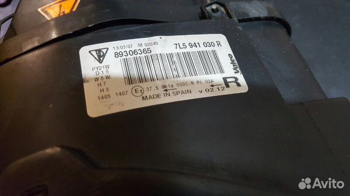 Фара передняя Porsche Cayenne 955 M48.50 2006