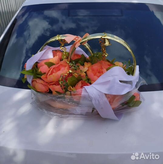Украшения свадебные на автомобиль