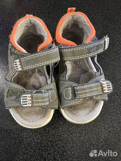 Сандалии и кроссовки 23,24р