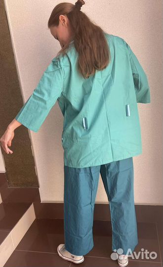 Медицинский костюм
