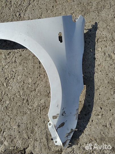 Крыло переднее правое Kia Rio 4