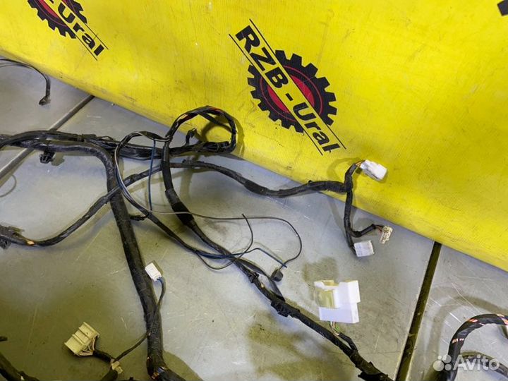 Проводка (коса) салона Hyundai Solaris 2 седан 1.6