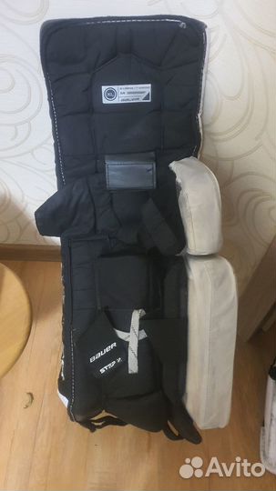 Вратарская хоккейная форма