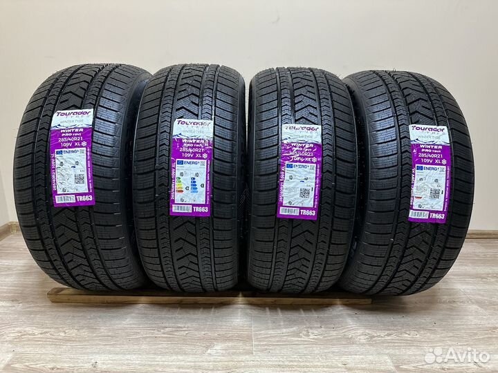 Tourador Winter Pro TSU1 285/40 R21 109V