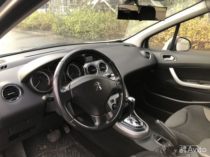 Peugeot 308 1.6 AT, 2011, 165 850 км