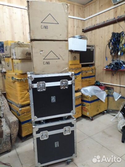 Световые головы MS Lighting MH90Z