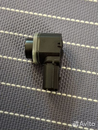 FR3Z-15K859-aaptm датчик парковки