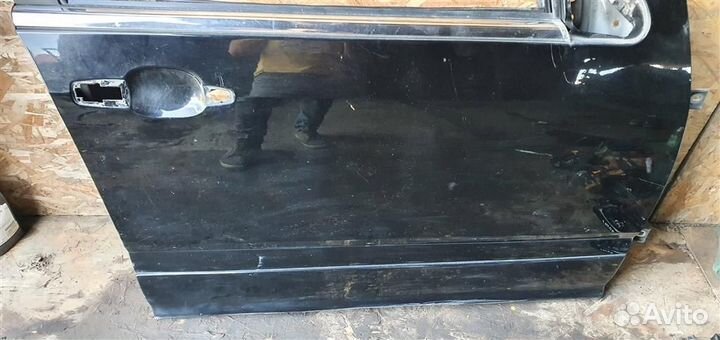 Дверь передняя правая Cadillac SRX 1 2003-2009