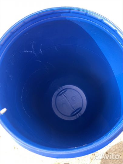 Бочка пластиковая 170л