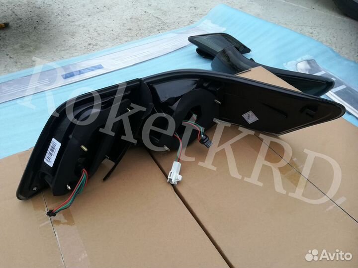 Фонари задние Toyota Camry 40 06-2011 Дымчатые