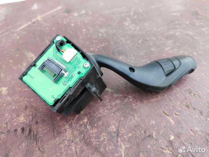 Подрулевой переключатель дворников Ford Focus 3