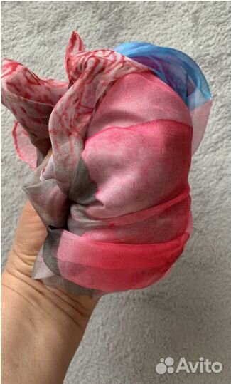 Палантин, платок, парео 200х140 см новый