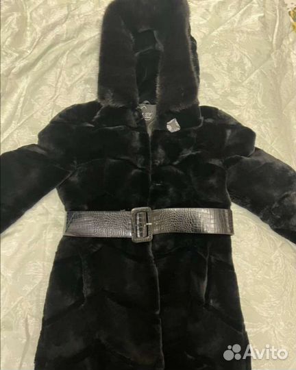 Шуба из бобрика 40-42